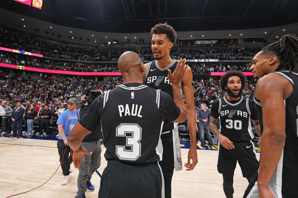 领先群芳 领先群芳