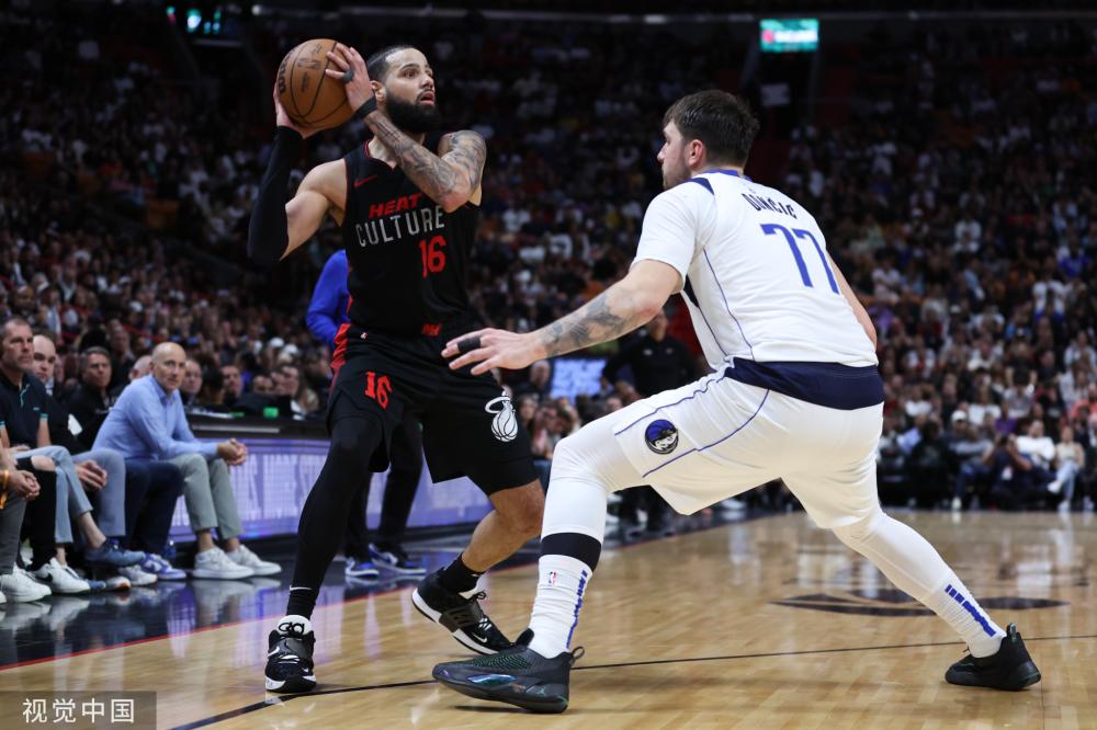 湖人在防守 湖人在防守