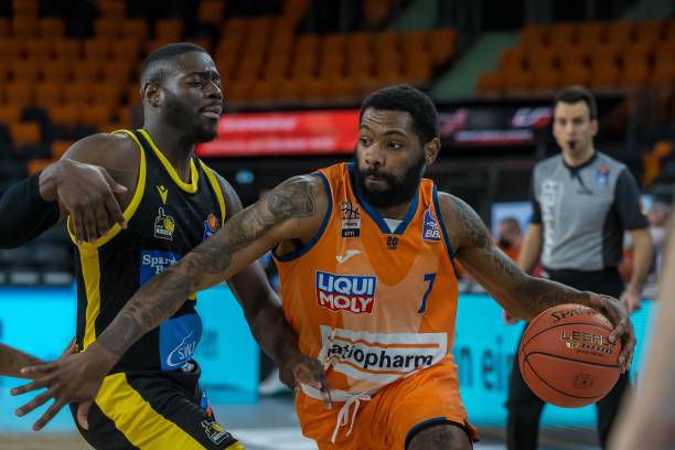 的又一次绝 的又一次绝